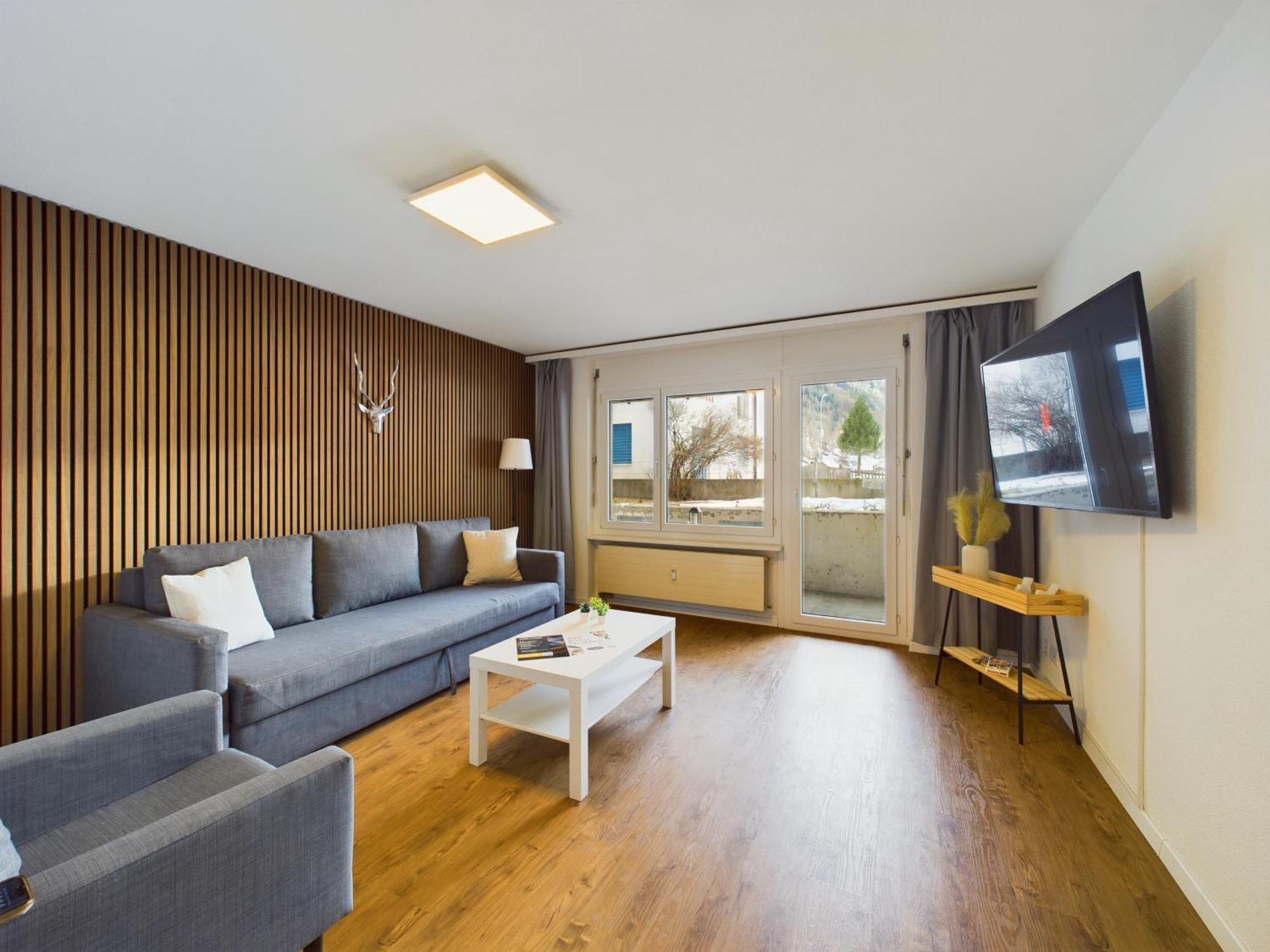 Alpine Retreat 4 Person Apartment Near Zermatt With Parking! Tasch Ngoại thất bức ảnh